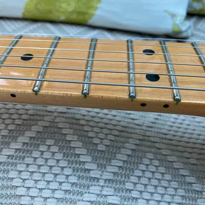 Fender Standard Stratocaster with Maple Fretboard 2014 - Arctic White image 6