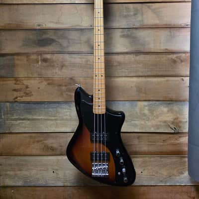 Fender Player Plus Active Meteora Bass (Pre-Owned) - 3-Color Sunburst image 17