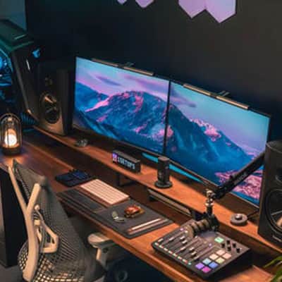 Adam Audio T8V Active Studio Monitor (Pair) with Gator Studio Monitor Isolation Pads, Calrad TRS Cable 1/4-Inch and StreamEye Polishing Cloth image 6