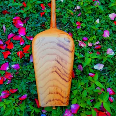 Georgian folk music instrument Panduri | String instrument Panduri | ფანდური | Fanduri image 8