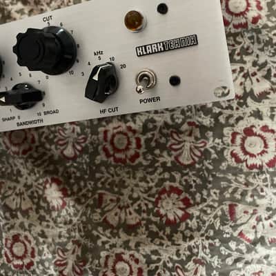 (Mint In Box) Klark Teknik EQP-KT Classic Tube Equalizer 2017 - 2019 - Silver image 9