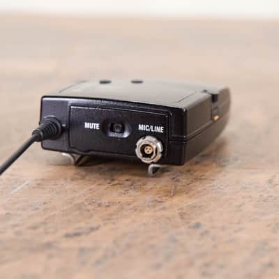 Sennheiser SK2000XP Belt Pack with MKE 2-4 Lavalier Mic - 626-698 MHz CG00T49 image 6