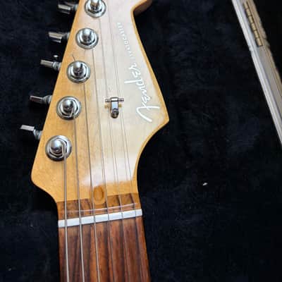 Fender American Deluxe Stratocaster 2011 - 2016 image 4