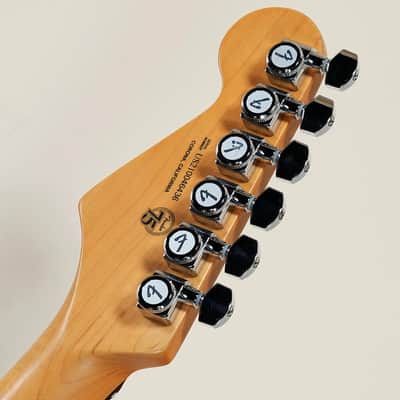 Fender American Ultra Stratocaster Arctic Pearl 2021 Arctic Pearl [US210046436] (05/13) image 9