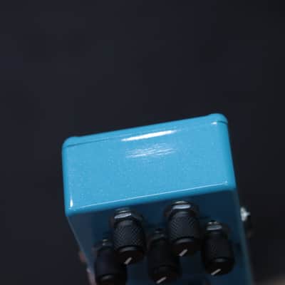 MXR M234 Analog Chorus Analog Bucketbrigade Circuitry Chorus Effect Pedal w/Box image 14