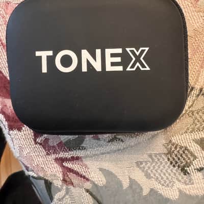 IK Multimedia ToneX Plug Guitar Headphone Amp PLUS BONUS CASE - Present - Black image 7