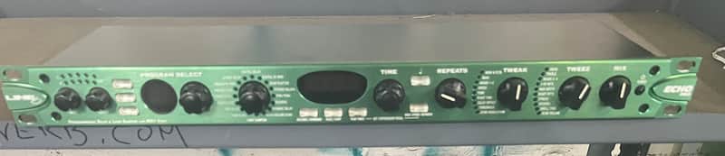 Line 6 Echo Pro Delay | Reverb