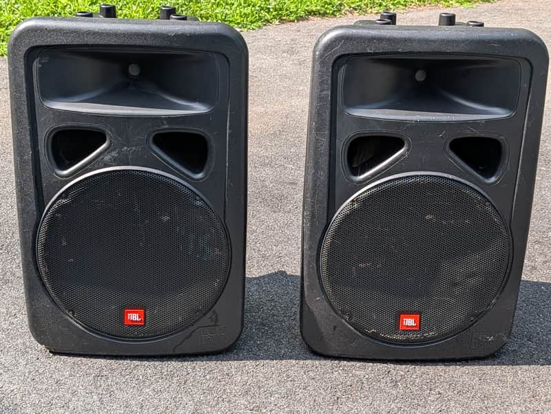 JBL EON15 2015 - Black image 1
