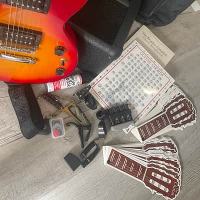 Epiphone Special Model Sunburst + Amp & Accessories image 1