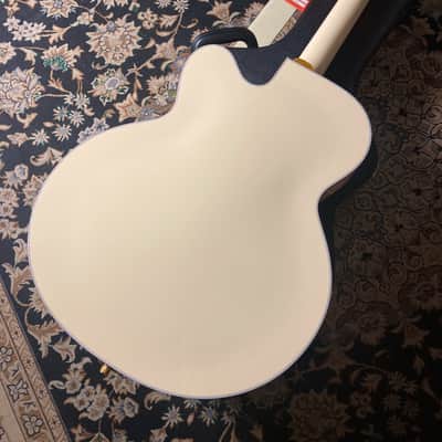 Gretsch G6136-1958 Stephen Stills White Falcon with Bigsby (Aged White) 2023 image 10