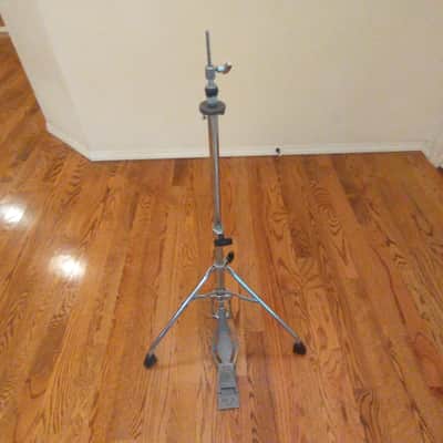 Ludwig Vintage spur lok hi hat stand 1970s original clutch excellent condition image 1