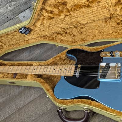 Fender Road Worn '50s Telecaster 2017 w/fender thermal light case image 9