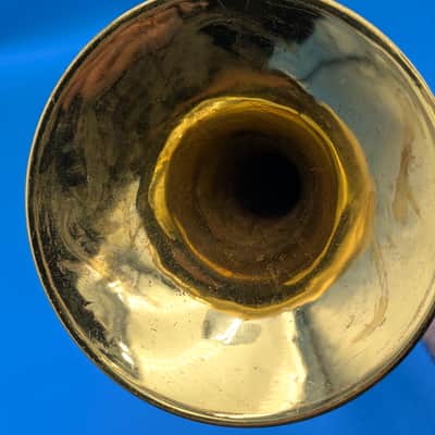 Bach Stradivarius 37 Trumpet Copr. Bell Late 1960s - Lacquer image 9