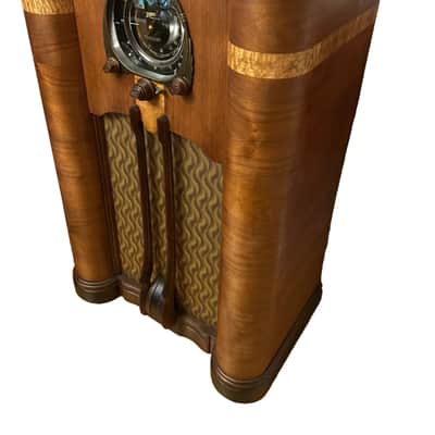 Restored 1938 Zenith 9S262 Robot Dial Console Radio image 5