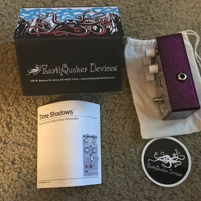 EarthQuaker Devices Time Shadows II Subharmonic Multi-delay Resonator Pedal 2023 - Maroon/White image 4