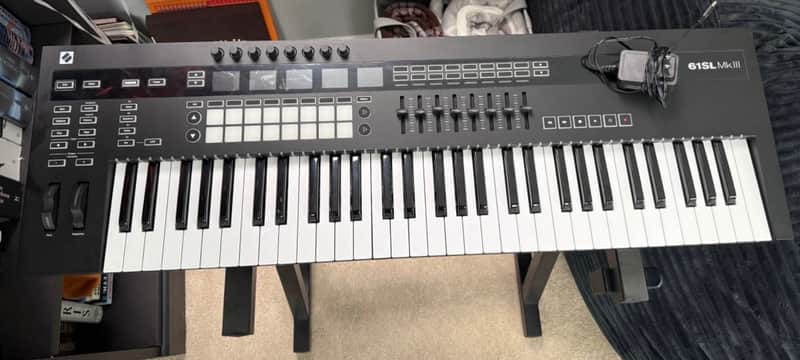 Novation ReMOTE 61 SL MKIII MIDI Controller