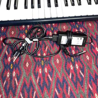 Korg Pa500 61-Key Professional Arranger Keyboard 2000s - Blue image 8