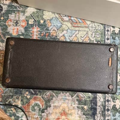 1965 Fender Vibro Champ Blackface 6- Watt 1x8" Guitar Combo image 9
