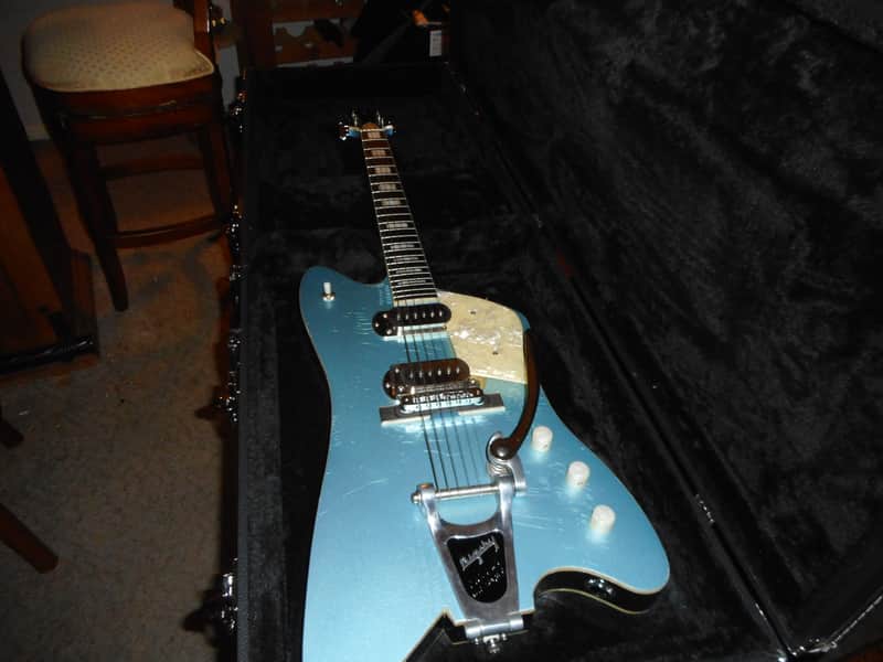 Hammett Saturn Thunderbird 2022 - Pelham Blue image 1