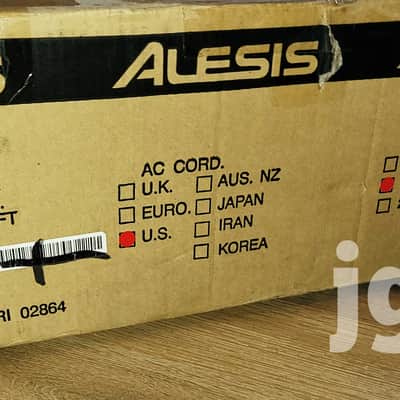 Alesis Micron 2000s - Silver image 13