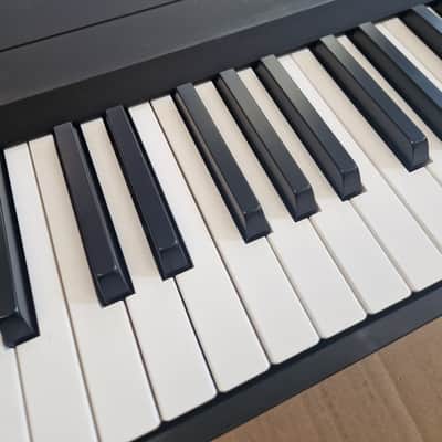 Yamaha P-145 B 2020 - Black image 4
