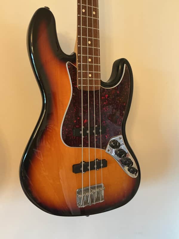 Fender Active Jazz Bass - Deluxe Series - 2001 image 1