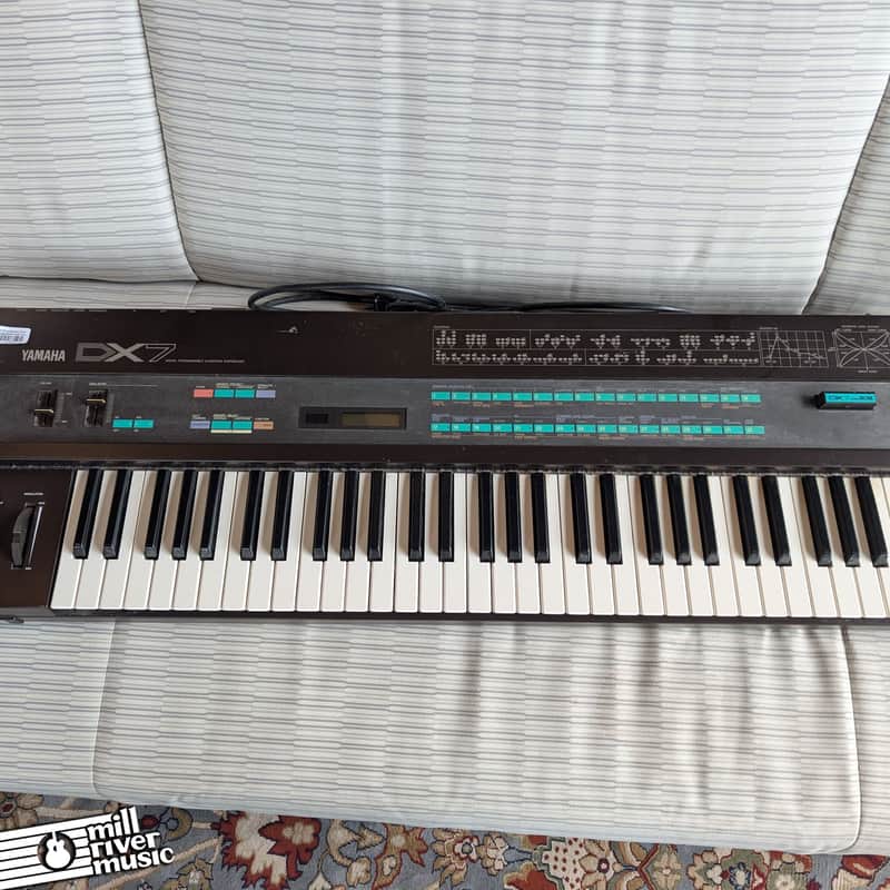 Yamaha DX-7 with w/Cartridge and Calzone Flight Case - Used image 1