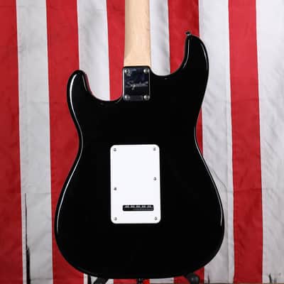 Squier Affinity Stratocaster Pack with Mustang Micro Amp - Black image 9