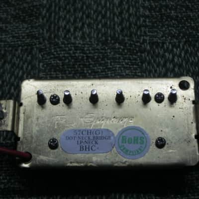ONE used (less than light average wear) Epiphone BHC 57(CH)G Black Humbucker, 8.7k, Alnico V (+ screws & springs) for DOT: can go in Neck or Bridge position / for LP: Neck position / for SG Neck position (from 2010s) image 17