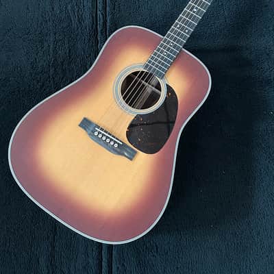 Martin D-28 Satin Amberburst #2770097 / 4lbs. 6.6 oz image 3
