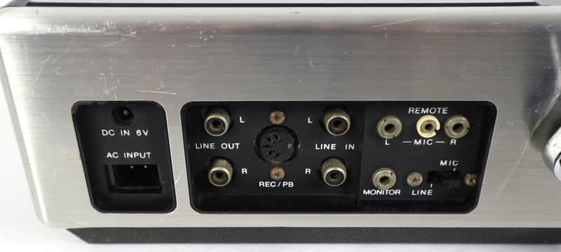 Vintage Sony Japan CF-2700D AM/FM Cassette-Corder Player Tape