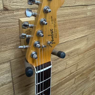 Fender Kurt Cobain Jaguar Guitar-2013-MIM- 3-Color Sunburst 8lbs 9oz w/gig bag image 6