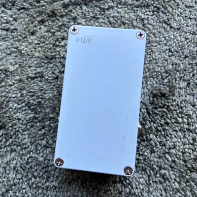 JHS Superbolt V1 Overdrive Guitar Effects Pedal image 2