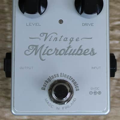 Darkglass Vintage Microtubes Preamp Pedal image 2