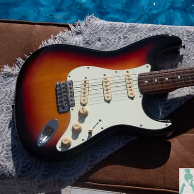 2016 Fender Japan Exclusive 60's Classic Stratocaster Reissue - Pro Set Up w Perfect Frets/Action/Intonation! image 11