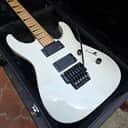 Jackson Pro Series DK2M Dinky Snow White