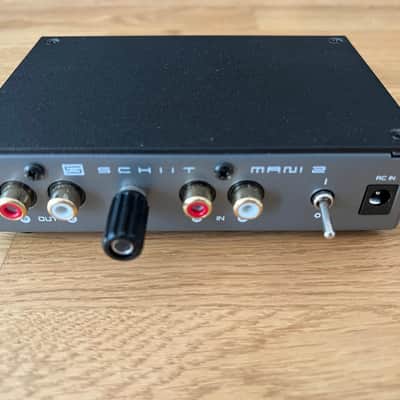 Schiit Mani 2 Phono Preamp - 2024  - Power adapter included image 2