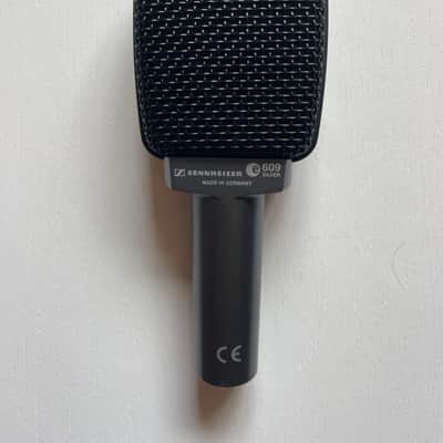 Sennheiser e609 Silver Supercardioid Dynamic Microphone 1998 - Present - Dark Gray image 2