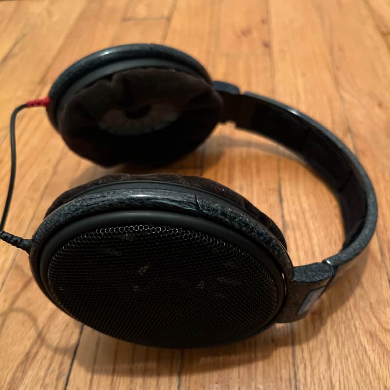Sennheiser HD 600 Professional Headphones
