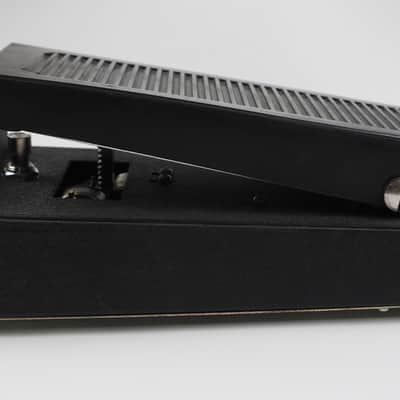Shin-Ei WF-8 Fuzz Wah Pedal image 9