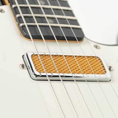 2022 Fender Gold Foil Telecaster with Gigbag – Candy Apple Burst image 12