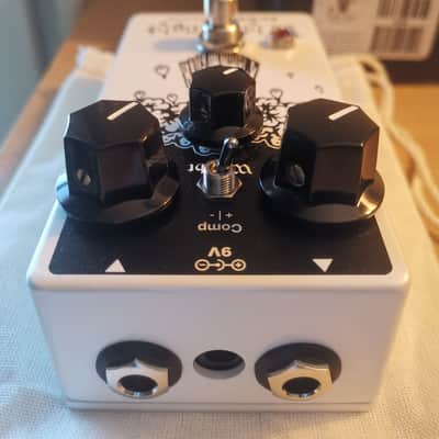 EarthQuaker Devices White Light Overdrive Legacy Reissue 2023 - White / Black Print image 5