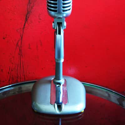 Vintage 1960's Shure 55S dynamic cardioid microphone w Atlas DS-10 desk stand 55 55SW 556S prop display image 13