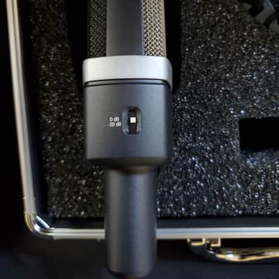 AKG C214 Large Diaphragm Cardioid Condenser Microphone 2010s - Black image 5