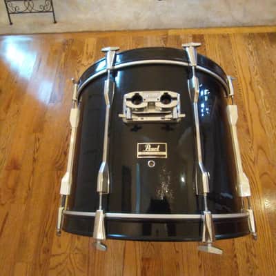 Pearl Export series 22 round x 16 inch bass drum gloss black mint condition! image 7
