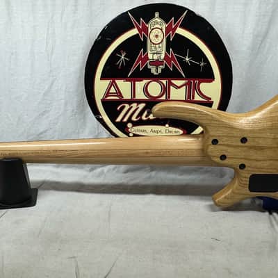 Roscoe Century Standard Plus 6L vi 6-string Bass image 7