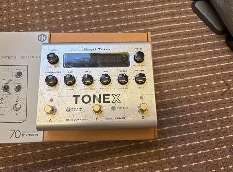 IK Multimedia ToneX Pedal image 1