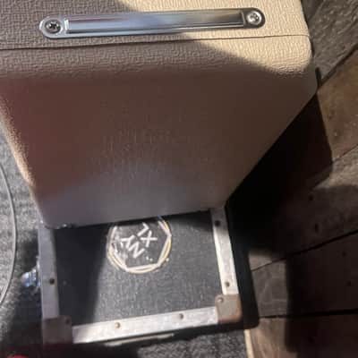 Allen -  Brown Sugar Amp image 3