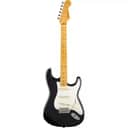FENDER - AMERICAN VINTAGE II 1957 STRATOCASTER MAPLE FINGERBOARD BLACK