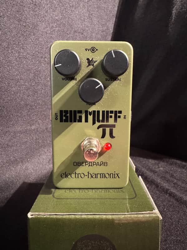 Electro-Harmonix Green Russian Big Muff Pi Reissue — Fuzz/Distortion/Sustainer. With Box image 1